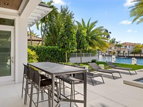 2520 Del Lago Dr, Fort Lauderdale FL 33316