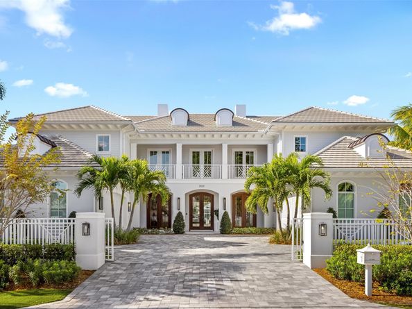 2520 Del Lago Dr, Fort Lauderdale FL 33316