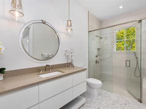 2520 Del Lago Dr, Fort Lauderdale FL 33316