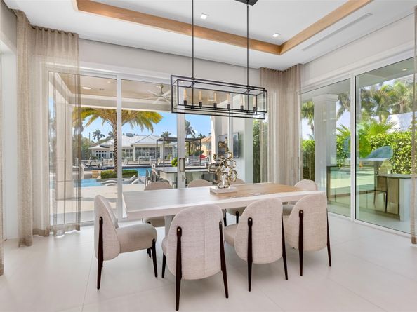 2520 Del Lago Dr, Fort Lauderdale FL 33316