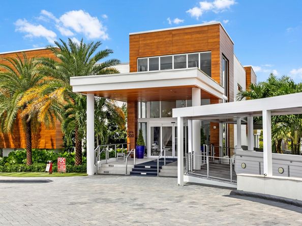 404 Mariner Drive, Jupiter FL 33477