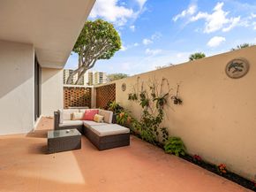 225 Beach Road 102, Tequesta FL 33469