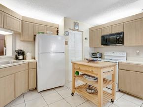 66 Centennial Court, Deerfield Beach FL 33442