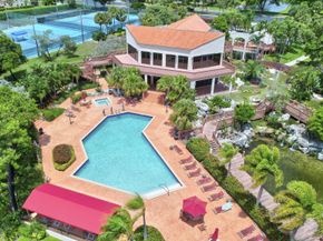 66 Centennial Court, Deerfield Beach FL 33442