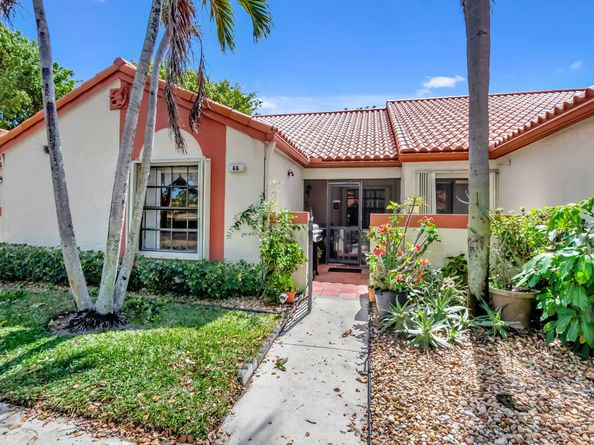 66 Centennial Court, Deerfield Beach FL 33442