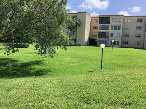 9273 SW 8th St 206, Boca Raton FL 33428