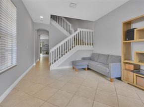 6927 Julia Gardens Dr, Coconut Creek FL 33073