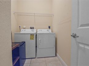 6927 Julia Gardens Dr, Coconut Creek FL 33073