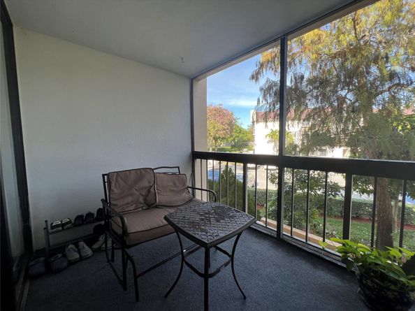 8437 Forest Hills Dr 203, Coral Springs FL 33065