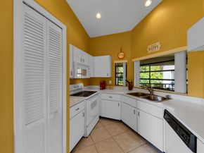 5951 Parkwalk Drive, Boynton Beach FL 33472