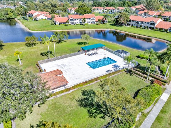 5951 Parkwalk Drive, Boynton Beach FL 33472