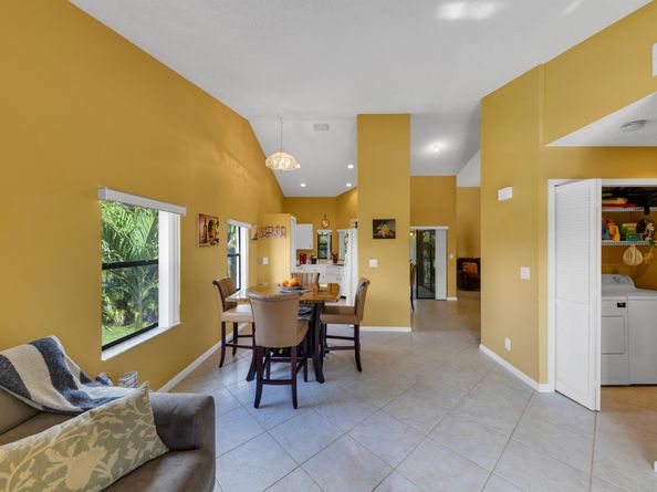 5951 Parkwalk Drive, Boynton Beach FL 33472