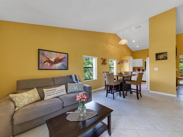 5951 Parkwalk Drive, Boynton Beach FL 33472