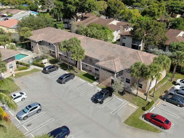 8401 Royal Palm Blvd 8401, Coral Springs FL 33065