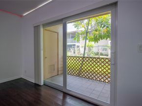 8401 Royal Palm Blvd 8401, Coral Springs FL 33065