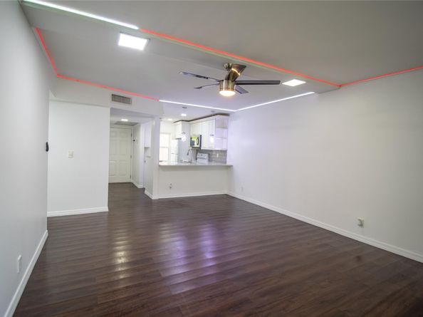 8401 Royal Palm Blvd 8401, Coral Springs FL 33065