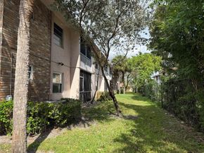 8401 Royal Palm Blvd 8401, Coral Springs FL 33065