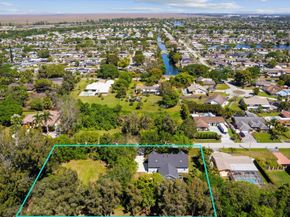 12100 NW 27th Ct, Plantation FL 33323