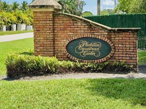 12100 NW 27th Ct, Plantation FL 33323