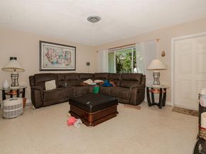 321 SE 1st Ave, Pompano Beach FL 33060