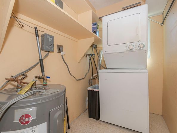 321 SE 1st Ave, Pompano Beach FL 33060