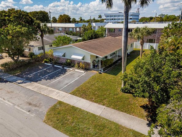 321 SE 1st Ave, Pompano Beach FL 33060
