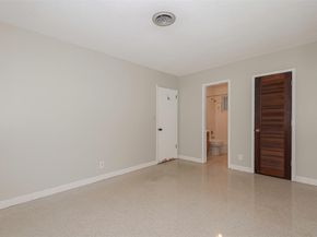 321 SE 1st Ave, Pompano Beach FL 33060