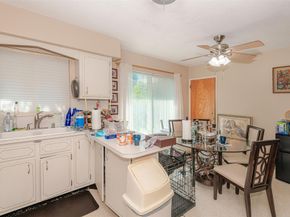 321 SE 1st Ave, Pompano Beach FL 33060