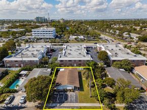 321 SE 1st Ave, Pompano Beach FL 33060