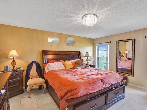 3570 Amalfi Drive, West Palm Beach FL 33417
