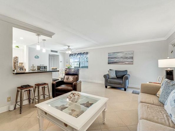 350 Tuscany G, Delray Beach FL 33446