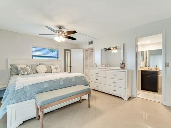 350 Tuscany G, Delray Beach FL 33446