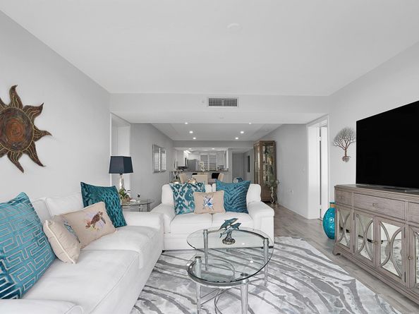 2101 Marina Isle Way 503, Jupiter FL 33477