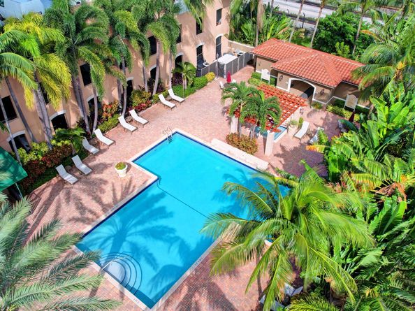 616 Clearwater Park Road 907, West Palm Beach FL 33401