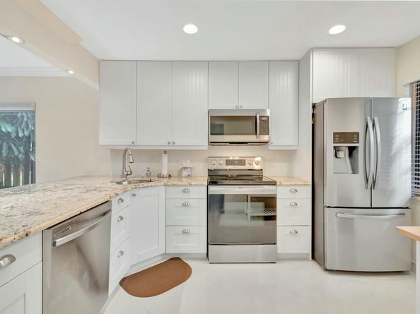 7898 Eastlake Drive 7G, Boca Raton FL 33433