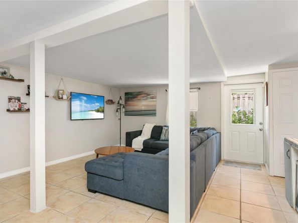 3261 NW 6th Ave, Fort Lauderdale FL 33309