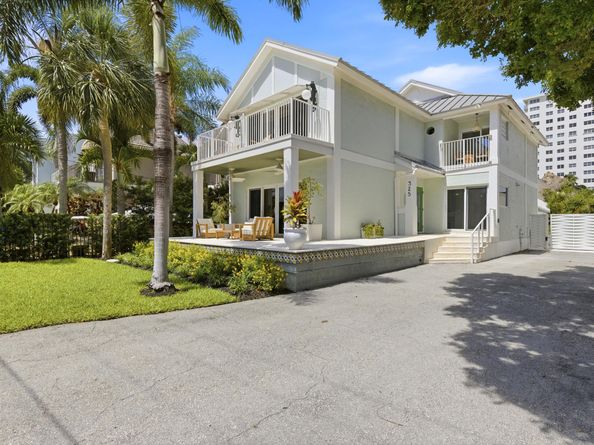 325 Poinciana Drive, Fort Lauderdale FL 33301
