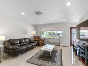 1701 SW 8th Avenue, Boynton Beach FL 33426