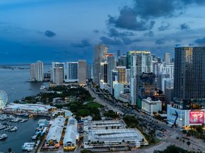 398 NE 5th Street 2118, Miami FL 33132