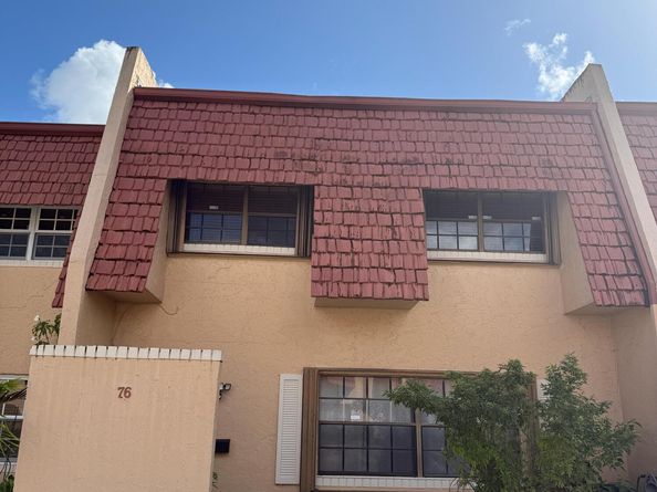 76 Ann Lee Lane, Tamarac FL 33319