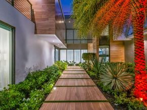 1529 Middle River Drive, Fort Lauderdale FL 33304