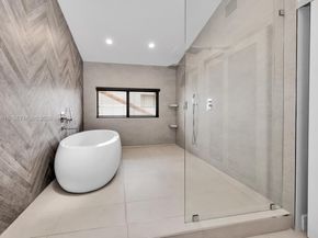 2000 S Bayshore Drive 65, Miami FL 33133