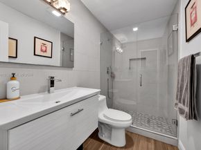2000 S Bayshore Drive 65, Miami FL 33133