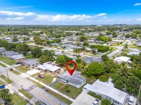 19425 NW 39th Avenue, Miami Gardens FL 33055