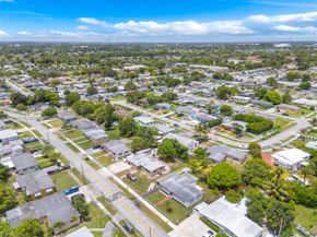 19425 NW 39th Avenue, Miami Gardens FL 33055