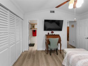 15240 SW 45th Terrace 54H, Miami FL 33185