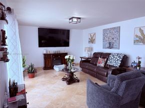 Undisclosed Address #A12034964, Boca Raton FL 33428