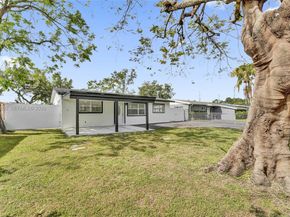 6442 Oak Street, Hollywood FL 33024