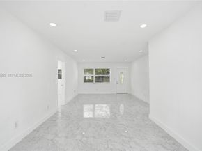 6442 Oak Street, Hollywood FL 33024