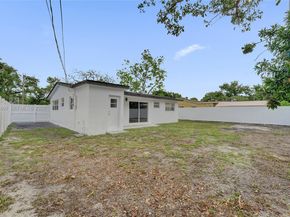 6442 Oak Street, Hollywood FL 33024